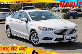 2017 Ford Fusion S 3FA6P0G75HR195622 2017 Ford Fusion S