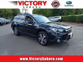 2019 Subaru Outback 3.6R Limited 4S4BSENC5K3308829 2019 Subaru Outback 3.6R Limited