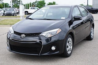 2016 Toyota Corolla S 5YFBURHE1GP404300 2016 Toyota Corolla S