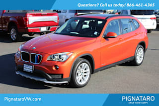 2015 BMW X1 xDrive28i WBAVL1C59FVY30608 2015 BMW X1 xDrive28i