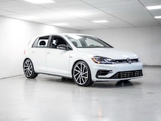 2019 Volkswagen Golf R w/DCC and Navigation WVWVA7AU4KW158600 2019 Volkswagen Golf R w/DCC and Navigation