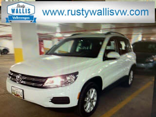 2017 Volkswagen Tiguan WVGAV7AX6HK047412 2017 Volkswagen Tiguan