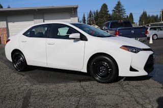 2018 Toyota Corolla 2T1BURHE8JC101912 2018 Toyota Corolla