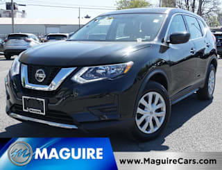 2018 Nissan Rogue S KNMAT2MV1JP523744 2018 Nissan Rogue S