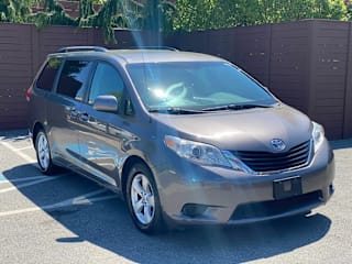 2012 Toyota Sienna LE 8-Passenger 5TDKK3DC5CS194485 2012 Toyota Sienna LE 8-Passenger