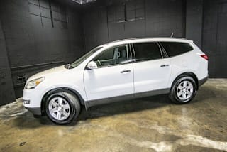 2011 Chevrolet Traverse LT 1GNKVJED2BJ111925 2011 Chevrolet Traverse LT