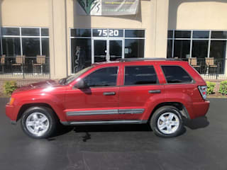 2005 Jeep Grand Cherokee Laredo 1J4GR48K75C558431 2005 Jeep Grand Cherokee Laredo