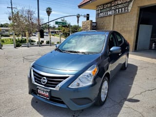 2017 Nissan Versa 1.6 SV 3N1CN7AP7HL813453 2017 Nissan Versa 1.6 SV