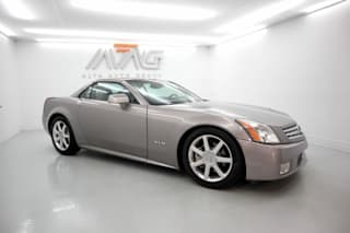 2004 Cadillac XLR Base 1G6YV34AX45604045 2004 Cadillac XLR Base