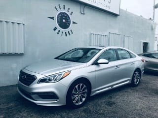 2016 Hyundai Sonata Sport 5NPE34AF0GH410035 2016 Hyundai Sonata Sport