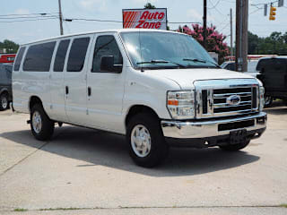 2011 Ford E-Series Wagon E-350 SD XLT 1FBSS3BL0BDA98085 2011 Ford E-Series Wagon E-350 SD XLT