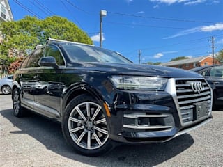 2018 Audi Q7 3.0T quattro Prestige WA1VAAF75JD012985 2018 Audi Q7 3.0T quattro Prestige