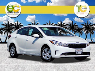 2017 Kia Forte LX 3KPFK4A73HE072028 2017 Kia Forte LX