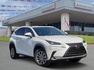 2020 Lexus NX 300 Base JTJDARBZ8L5008057 2020 Lexus NX 300 Base
