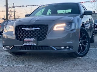 2019 Chrysler 300 S 2C3CCAGG5KH517438 2019 Chrysler 300 S