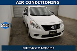 2014 Nissan Versa 1.6 S 3N1CN7AP0EL834592 2014 Nissan Versa 1.6 S