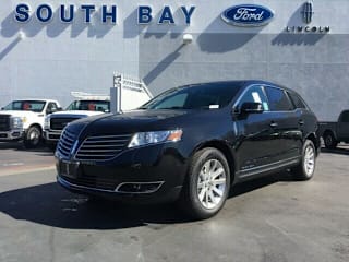 2019 Lincoln MKT Town Car 2LMHJ5NK4KBL03288 2019 Lincoln MKT Town Car
