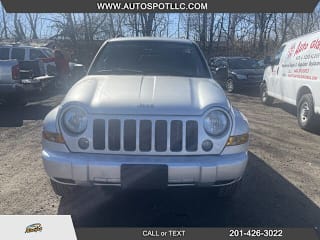 2007 Jeep Liberty 1J4GL48K37W699628 2007 Jeep Liberty