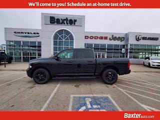 2018 Ram Pickup 1500 1C6RR7LG2JS249878 2018 Ram Pickup 1500