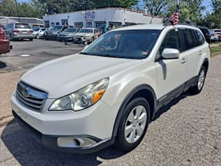 2011 Subaru Outback 2.5i Premium 4S4BRBCC4B3324890 2011 Subaru Outback 2.5i Premium