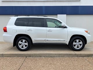 2015 Toyota Land Cruiser JTMHY7AJ8F4031641 2015 Toyota Land Cruiser