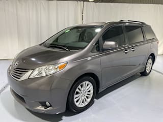 2017 Toyota Sienna XLE Premium 8-Passenger 5TDYZ3DC6HS785678 2017 Toyota Sienna XLE Premium 8-Passenger