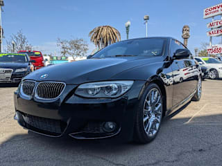 2012 BMW 3 Series 328i WBAKE5C54CJ106137 2012 BMW 3 Series 328i