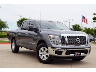 2018 Nissan Titan SV 1N6AA1E57JN506499 2018 Nissan Titan SV
