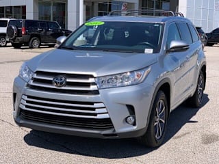 2017 Toyota Highlander XLE 5TDJZRFH4HS508735 2017 Toyota Highlander XLE