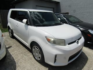 2011 Scion xB Base JTLZE4FE1B1127635 2011 Scion xB Base