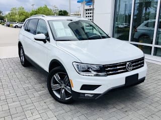 2020 Volkswagen Tiguan 2.0T SEL 4Motion 3VV2B7AX4LM011576 2020 Volkswagen Tiguan 2.0T SEL 4Motion