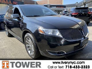 2019 Lincoln MKT Town Car 2LMHJ5NK7KBL04404 2019 Lincoln MKT Town Car