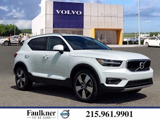 2021 Volvo XC40 T5 Momentum YV4162UK3M2498163 2021 Volvo XC40 T5 Momentum