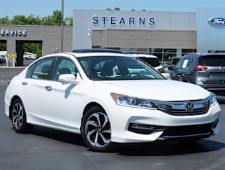 2016 Honda Accord EX-L 1HGCR2F85GA007690 2016 Honda Accord EX-L