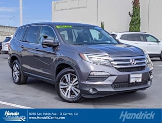 2018 Honda Pilot EX-L w/Navi 5FNYF6H71JB030066 2018 Honda Pilot EX-L w/Navi