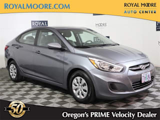 2017 Hyundai Accent SE KMHCT4AE4HU301411 2017 Hyundai Accent SE