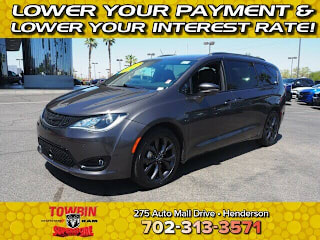 2019 Chrysler Pacifica Limited 2C4RC1GG4KR640275 2019 Chrysler Pacifica Limited