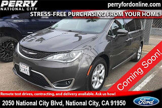 2017 Chrysler Pacifica Touring-L Plus 2C4RC1EG5HR653743 2017 Chrysler Pacifica Touring-L Plus