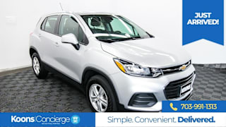 2018 Chevrolet Trax LS KL7CJNSB5JB707412 2018 Chevrolet Trax LS