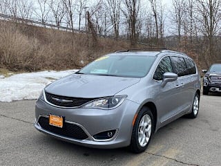 2017 Chrysler Pacifica 2C4RC1EG6HR757447 2017 Chrysler Pacifica