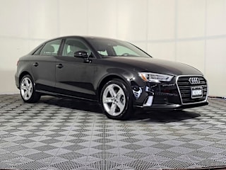 2018 Audi A3 2.0T Premium WAUAUGFF9J1062115 2018 Audi A3 2.0T Premium
