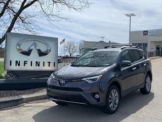 2017 Toyota RAV4 Platinum 2T3DFREV3HW639473 2017 Toyota RAV4 Platinum