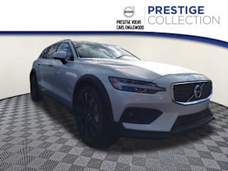 2021 Volvo V60 Cross Country T5 YV4102WK3M1073126 2021 Volvo V60 Cross Country T5