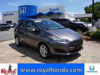 2018 Ford Fiesta SE 3FADP4BJ4JM107101 2018 Ford Fiesta SE