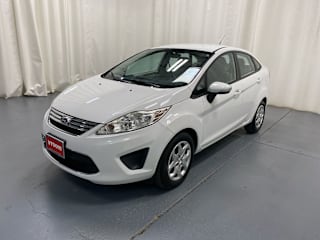 2013 Ford Fiesta SE 3FADP4BJ7DM208234 2013 Ford Fiesta SE