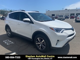 2018 Toyota RAV4 XLE 2T3RFREV1JW749403 2018 Toyota RAV4 XLE