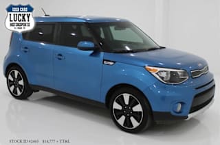 2018 Kia Soul + KNDJP3A57J7558707 2018 Kia Soul +