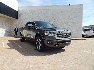 2020 Ram Pickup 1500 1C6SRFHT5LN110802 2020 Ram Pickup 1500