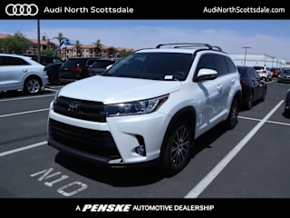 2018 Toyota Highlander SE 5TDJZRFH6JS895312 2018 Toyota Highlander SE