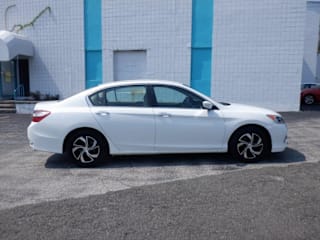 2017 Honda Accord 1HGCR2F3XHA165934 2017 Honda Accord